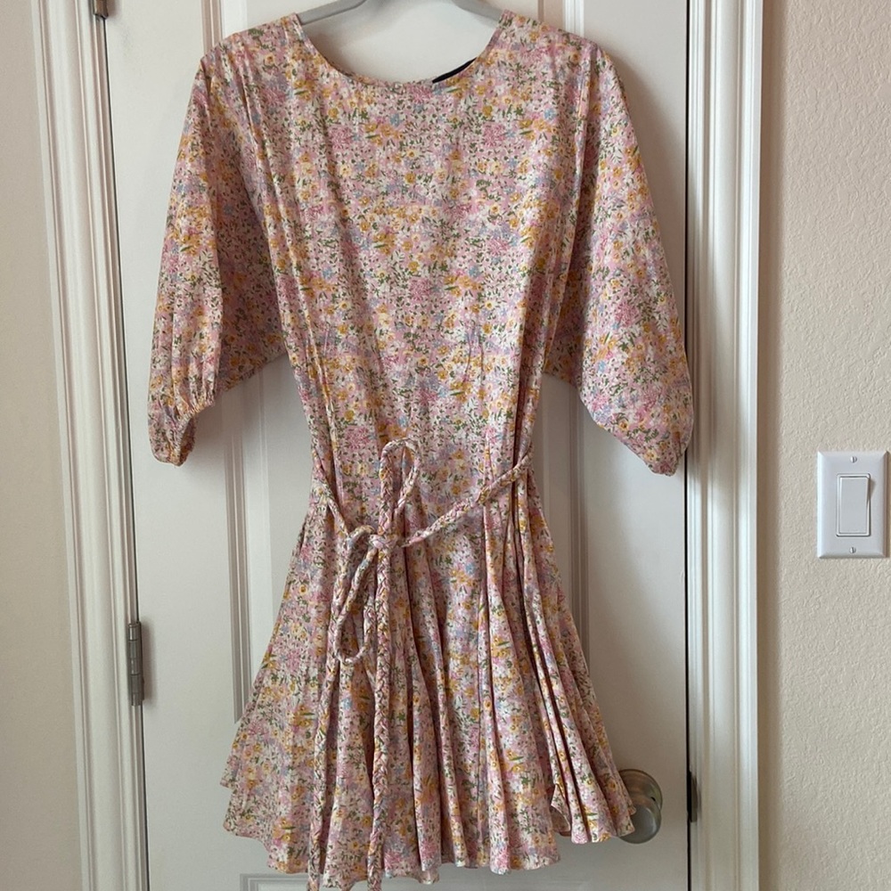 Light pink floral tie waist Dress